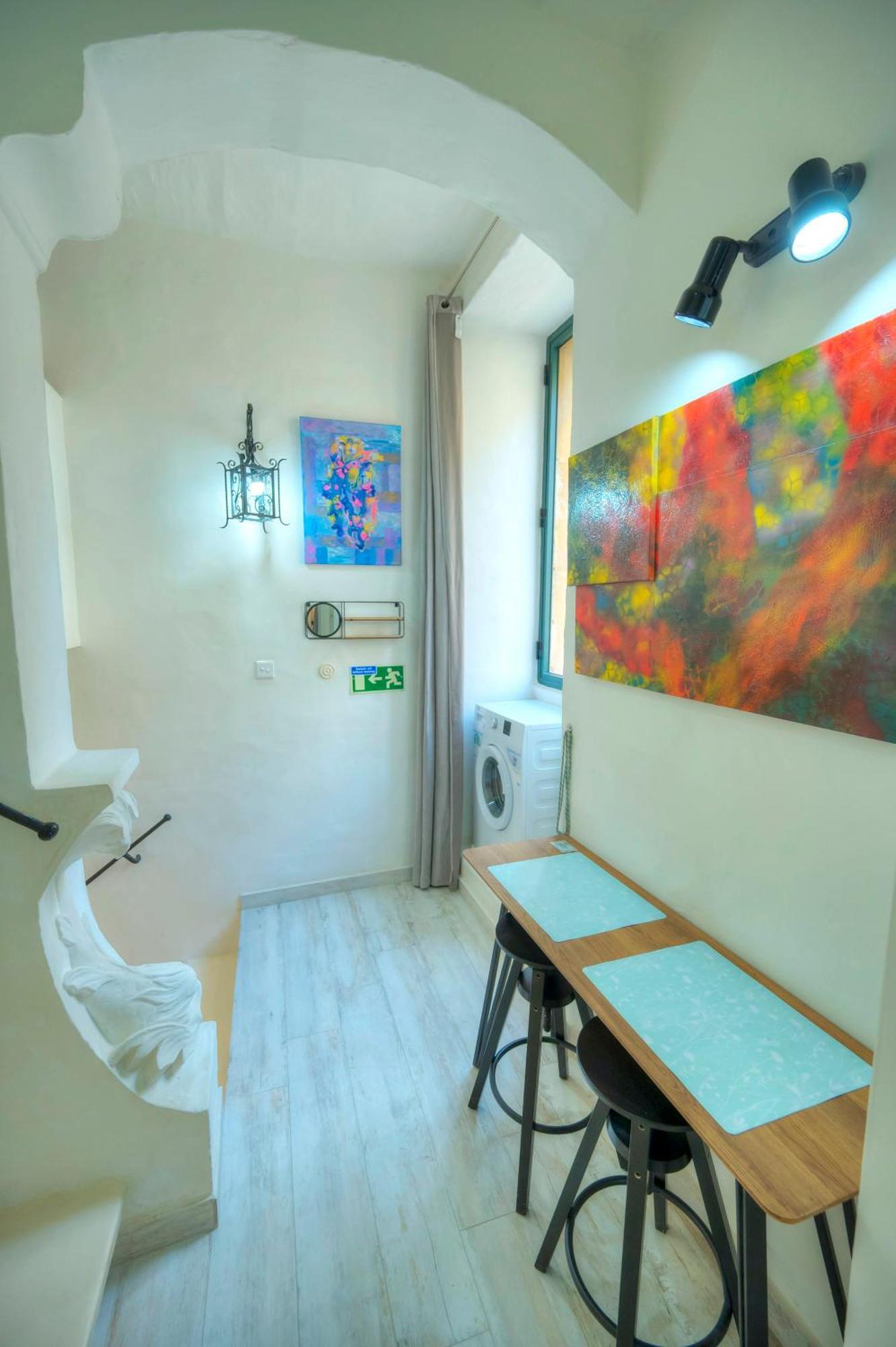 Charming 3 Storey Apartment In Valletta Centre, Ngri1-1 Ngoại thất bức ảnh